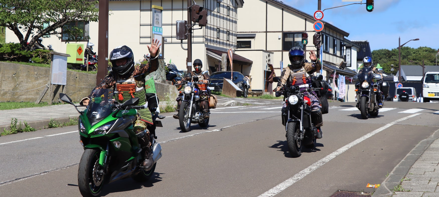 松前バイク武者軍団