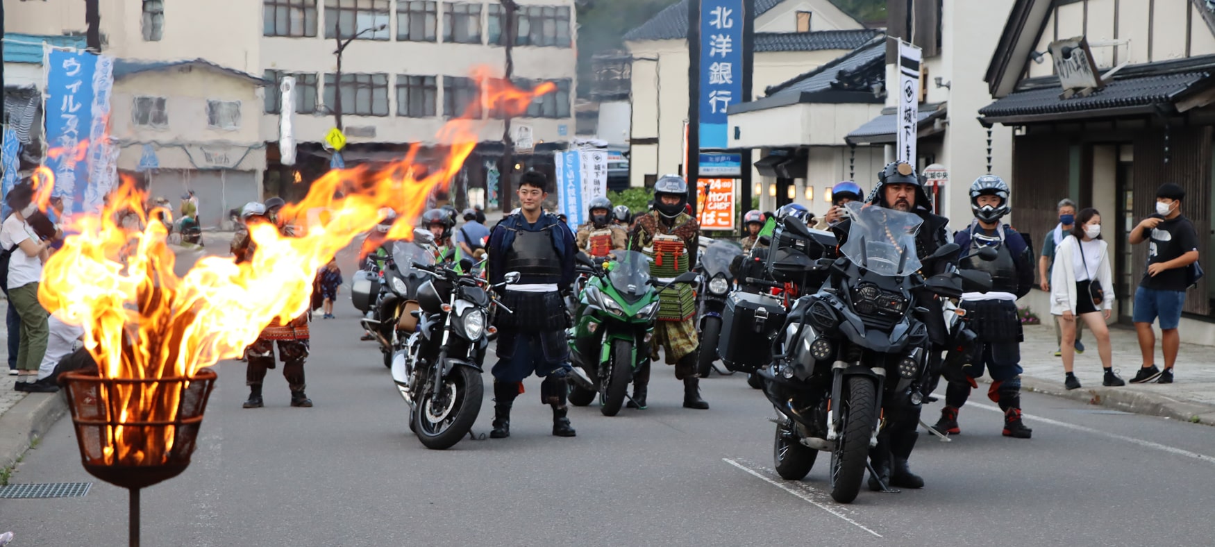 松前バイク武者軍団